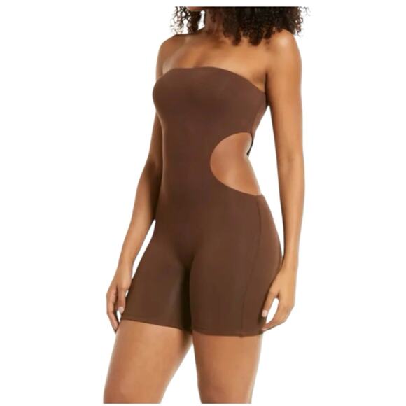 NWOT Naked Wardrobe Strapless Cutout‎ Romper Brown Size Small - Picture 1 of 5